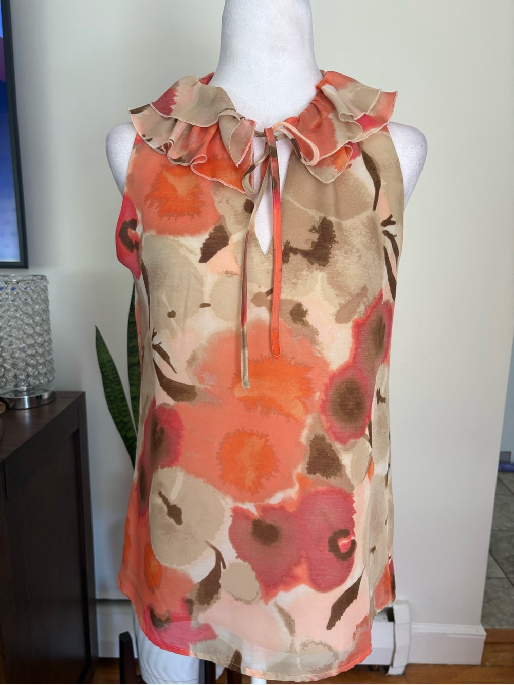 🎾Floral Ruffle Tie-Neck Sleeveless Blouse